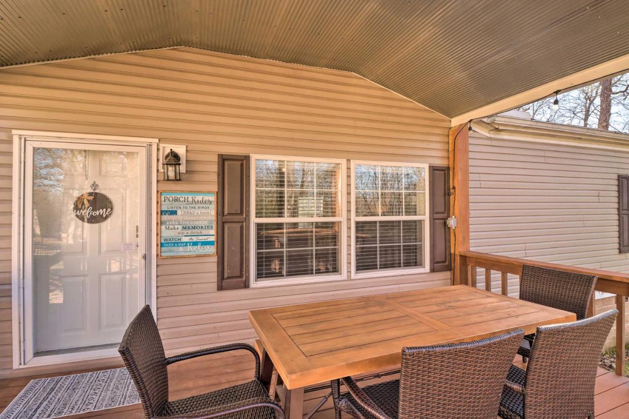 Lakefront Greers Ferry Cabin With Covered Boat Slip! Fairfield Bay Exterior foto