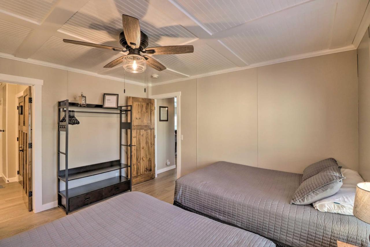 Lakefront Greers Ferry Cabin With Covered Boat Slip! Fairfield Bay Exterior foto
